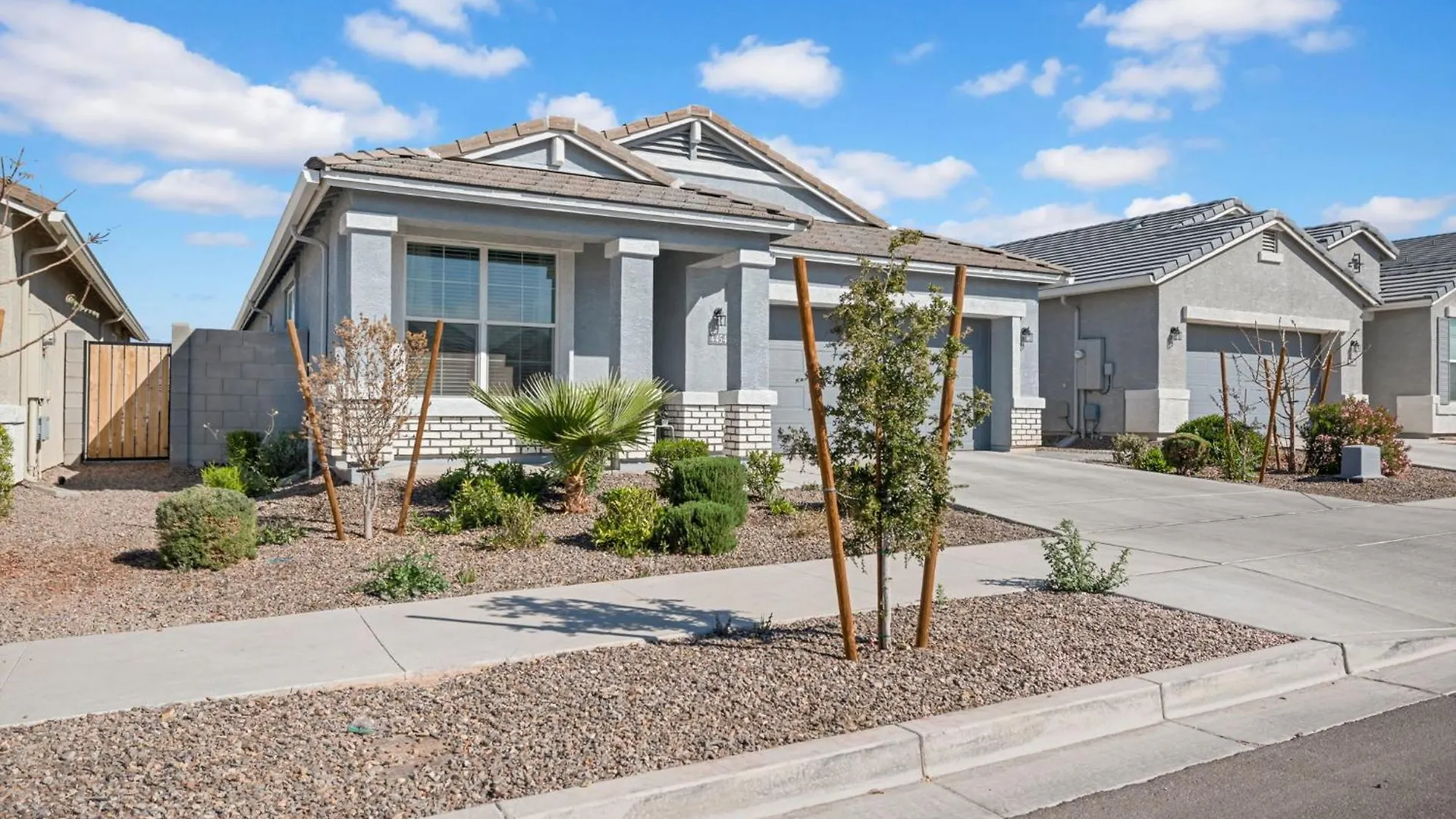 New Spacious 4-Bedroom House In Charming Phoenix With Wifi, Ac Nyaraló